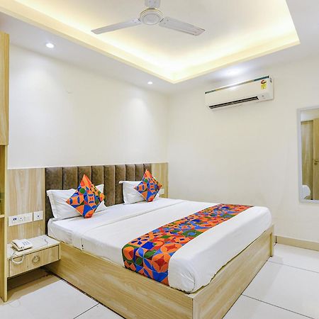 Fabhotel Luxury Inn Near Adarsh Nagar Metro Delhi  Exterior photo